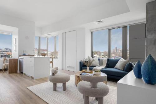 Luxury Apartments by Hyatus at Boston Cambridge in Riverside Luxury Apartments by Hyatus at Boston Cambridge in Riverside