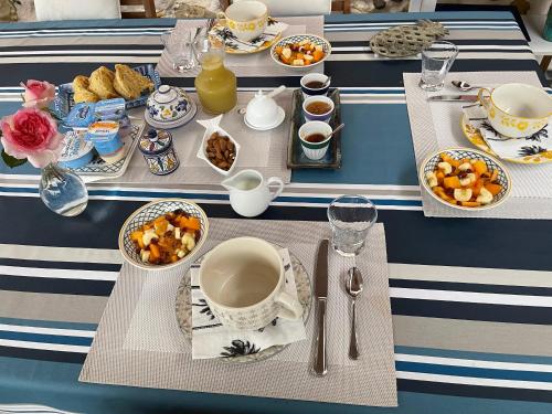 Entre Pays Basque et Béarn (Entre Pays Basque et Bearn) in Airport Entre Pays Basque et Béarn (Entre Pays Basque et Bearn) in Airport