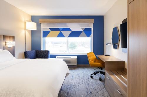 Holiday Inn Express Hotel & Suites Cleveland-Streetsboro By IHG in Streetsboro Holiday Inn Express Hotel & Suites Cleveland-Streetsboro By IHG in Streetsboro