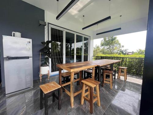 ฟ้ารีสอร์ต FAH Resort near Haui Sai Nuea Railway Station ฟ้ารีสอร์ต FAH Resort near Haui Sai Nuea Railway Station