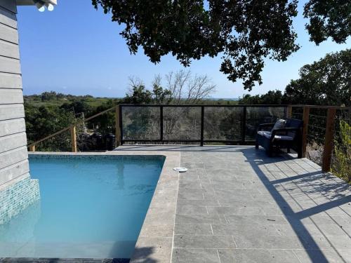 Lush Coastline Villa with Swim out Pool in Treasure Beach Lush Coastline Villa with Swim out Pool in Treasure Beach