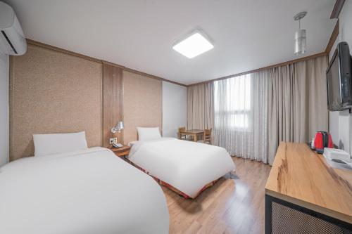 Hotel Olympic in Changwon-si Hotel Olympic in Changwon-si
