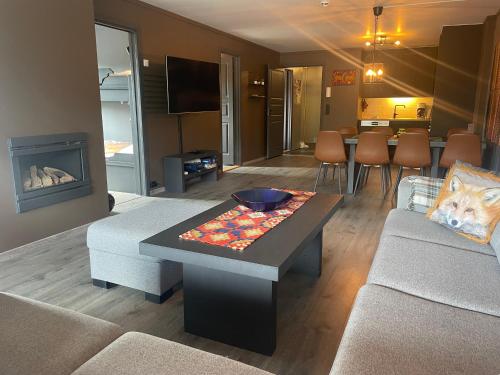 المرافق, Modern 4-Bedroom Apartment in بيتوستولين المرافق, Modern 4-Bedroom Apartment in بيتوستولين