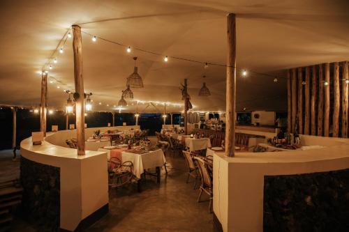 Makanan dan Minuman, Lake Natron Maasai giraffe eco Lodge and camping in Ngorongoro Makanan dan Minuman, Lake Natron Maasai giraffe eco Lodge and camping in Ngorongoro