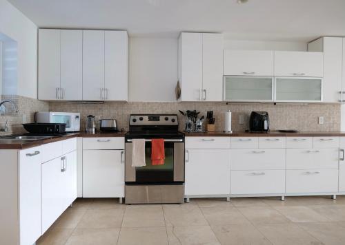 Whispering Palms Villa in Jolly Harbour in Saint Mary Whispering Palms Villa in Jolly Harbour in Saint Mary