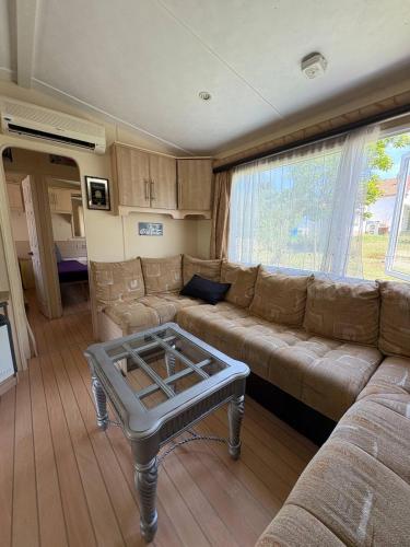 MONTDOU'Gîte (MONTDOU'Gite) in Lalbenque MONTDOU'Gîte (MONTDOU'Gite) in Lalbenque