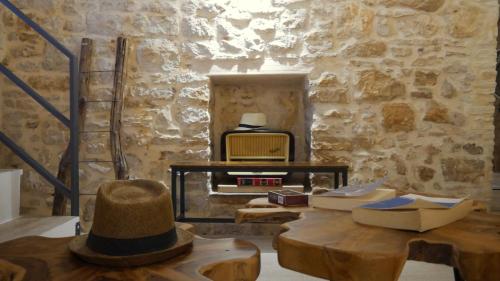 Laura stone room in Corato Laura stone room in Corato