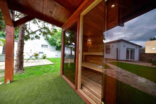 Szauna, Tornácos Vendégház Kőröshegy (Tornacos Vendeghaz Koroshegy) in Kőröshegy Szauna, Tornácos Vendégház Kőröshegy (Tornacos Vendeghaz Koroshegy) in Kőröshegy