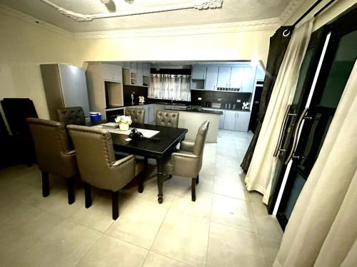 Кухня, Gogo Rennie Guest House in Мутаре Кухня, Gogo Rennie Guest House in Мутаре