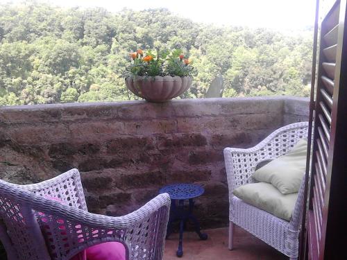 Balcony/terrace, Casa Sulla Rupe in Mazzano Romano Balcony/terrace, Casa Sulla Rupe in Mazzano Romano