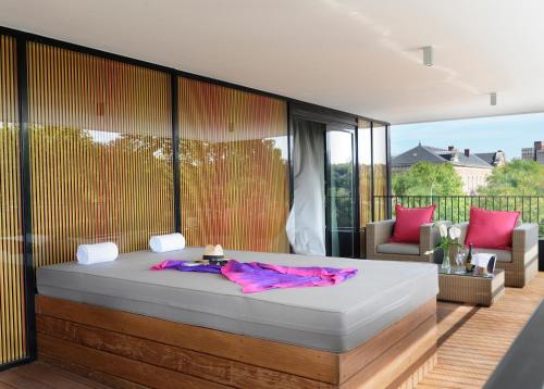 Balcony/terrace, Radisson Blu Hotel, Montpellier in Montpellier Balcony/terrace, Radisson Blu Hotel, Montpellier in Montpellier