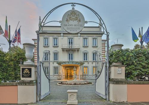 Vista exterior, Grand Hotel Salsomaggiore in Salsomaggiore Terme Vista exterior, Grand Hotel Salsomaggiore in Salsomaggiore Terme