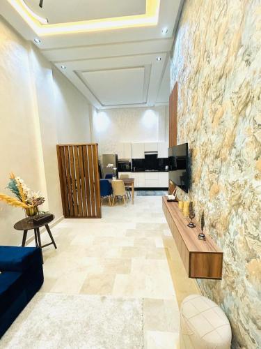 Facilities, Casablanca Luxury Studio Apartment Steps to the Beach in Roches Noires Facilities, Casablanca Luxury Studio Apartment Steps to the Beach in Roches Noires