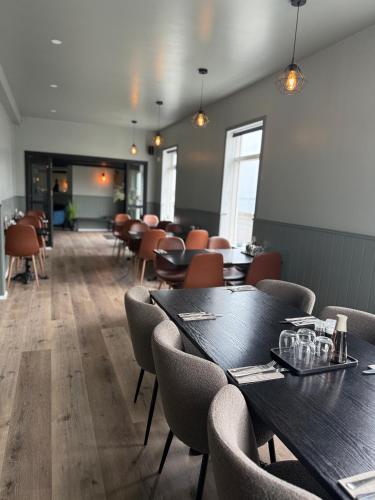 Étterem, Hótel Gerpir (Hotel Gerpir) in Neskaupstadur Étterem, Hótel Gerpir (Hotel Gerpir) in Neskaupstadur