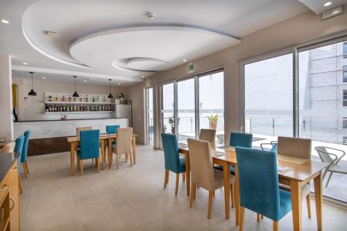 Luna Boutique Hotel in Минделу Luna Boutique Hotel in Минделу