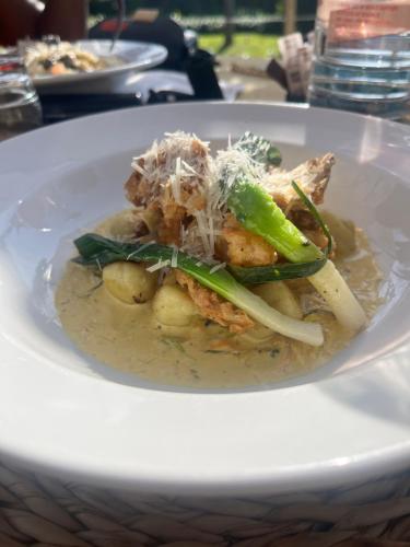 Oakmont Resort in Senga Oakmont Resort in Senga