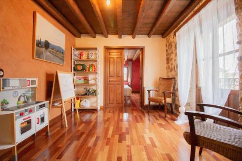 A szálláshely kívülről, La Casa del Médico (La Casa del Medico) in Cerezo De Abajo A szálláshely kívülről, La Casa del Médico (La Casa del Medico) in Cerezo De Abajo