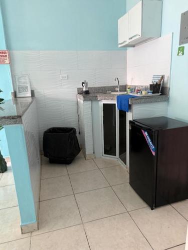 HOSTAL BLUE OASIS AQUAMAr in Colón HOSTAL BLUE OASIS AQUAMAr in Colón