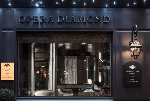 Entrance, Maison Albar Hotels Le Diamond in 8th - Champs Elysees Entrance, Maison Albar Hotels Le Diamond in 8th - Champs Elysees