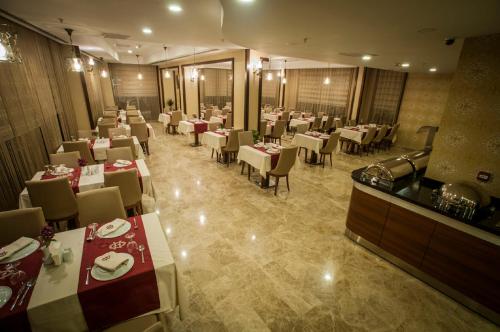 Restaurante, Grand Turkuaz Hotel in Bursa Restaurante, Grand Turkuaz Hotel in Bursa