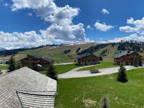 Appartement spacieux aux Saisies avec piscine et parking pour 6 personnes - FR-1-293-360 in Beaufort Appartement spacieux aux Saisies avec piscine et parking pour 6 personnes - FR-1-293-360 in Beaufort