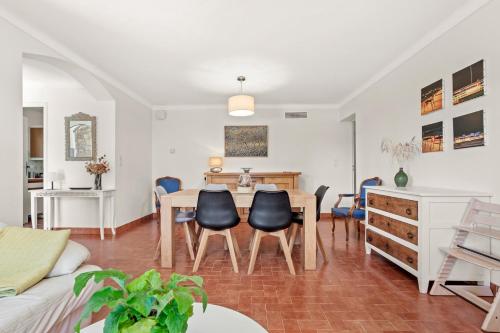 Appartement 80m² Dans Villa Piscine in Bellevue Appartement 80m² Dans Villa Piscine in Bellevue