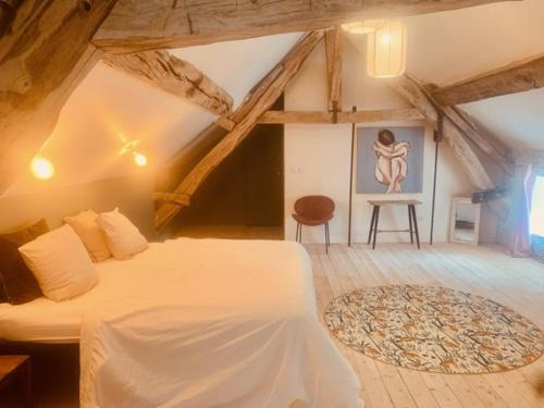 Le domaine aux herbes folles in Ancy Le Franc Le domaine aux herbes folles in Ancy Le Franc