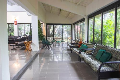 Private luxury house 3 floors in Cerro Azul Private luxury house 3 floors in Cerro Azul