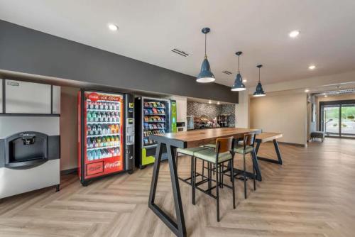 Eten en drinken, Extended Stay America Premier Suites - Colorado Springs - South near Colorado Springs Airport Eten en drinken, Extended Stay America Premier Suites - Colorado Springs - South near Colorado Springs Airport