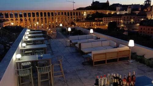 Паб/Коктейль-бар, Hotel ELE Acueducto in Сеговія Паб/Коктейль-бар, Hotel ELE Acueducto in Сеговія