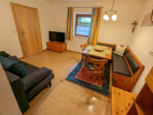 Gästehaus Kleisner (Gastehaus Kleisner) in آكسامس Gästehaus Kleisner (Gastehaus Kleisner) in آكسامس