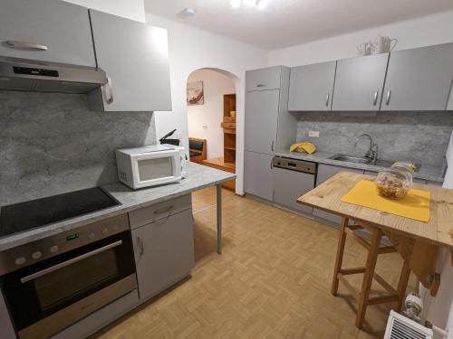 Gästehaus Kleisner (Gastehaus Kleisner) in آكسامس Gästehaus Kleisner (Gastehaus Kleisner) in آكسامس