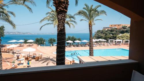 Strand, Altafiumara Resort & Spa in Villa San Giovanni Strand, Altafiumara Resort & Spa in Villa San Giovanni