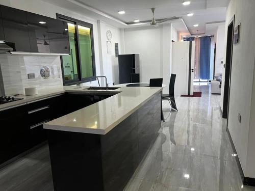 Kitchen, Quest by Entrance in Addu Atoll Kitchen, Quest by Entrance in Addu Atoll