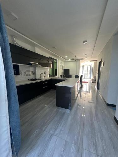 Kitchen, Quest by Entrance in Addu Atoll Kitchen, Quest by Entrance in Addu Atoll