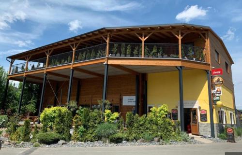 Étterem, Solo tábořiště, kemp u vody, Nová Živohošť (Solo taboriste, kemp u vody, Nova Zivohost) in Krecovice - Nova Zivohost Étterem, Solo tábořiště, kemp u vody, Nová Živohošť (Solo taboriste, kemp u vody, Nova Zivohost) in Krecovice - Nova Zivohost