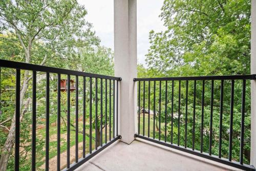 Luxury 1B1B Balcony Downtown 542Blvd in Old Fourth Ward Luxury 1B1B Balcony Downtown 542Blvd in Old Fourth Ward