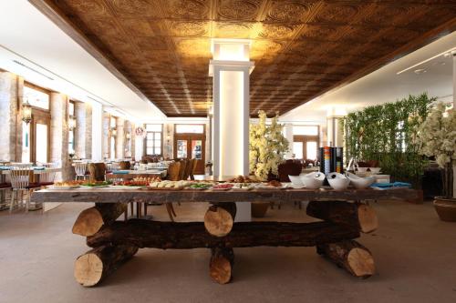 Food and beverages, Orchis Buti̇k Hotel in Ayvalik Food and beverages, Orchis Buti̇k Hotel in Ayvalik