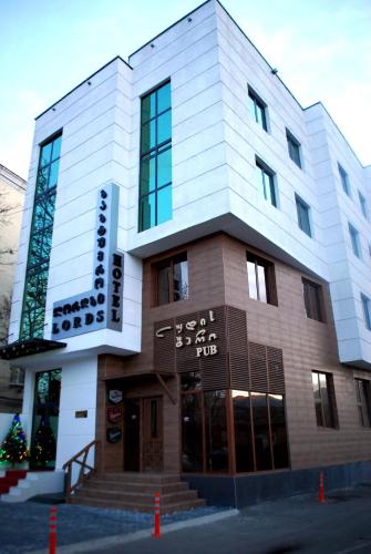 Lords Hotel