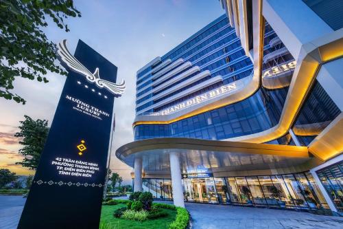 A környék, Mường Thanh Luxury Điện Biên (Muong Thanh Luxury Đien Bien) near Dien Bien Phui repülőtér A környék, Mường Thanh Luxury Điện Biên (Muong Thanh Luxury Đien Bien) near Dien Bien Phui repülőtér