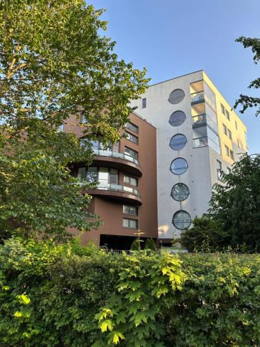 Exterior view, 2-Bedroom Apartment in Kadriorg in Raua Exterior view, 2-Bedroom Apartment in Kadriorg in Raua