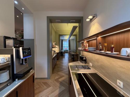 อาหารและเครื่องดื่ม, โรงแรมดู คอนเกรส (Hotel Du Congres) near จตุรัสมอนท์เดสอาร์ทส อาหารและเครื่องดื่ม, โรงแรมดู คอนเกรส (Hotel Du Congres) near จตุรัสมอนท์เดสอาร์ทส