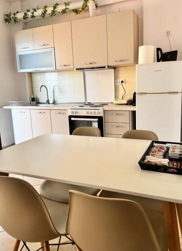 Alexis Apartments in 펠로폰네스 Alexis Apartments in 펠로폰네스