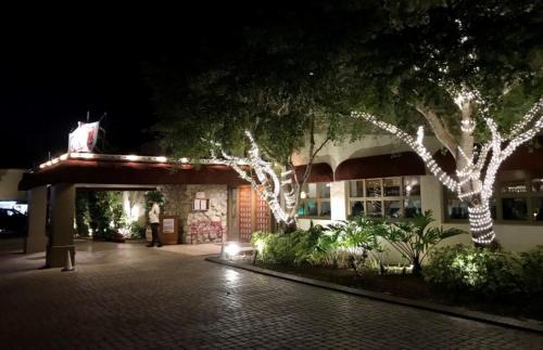 Restaurant, Best Western Naples Inn & Suites in Naples (FL) Restaurant, Best Western Naples Inn & Suites in Naples (FL)