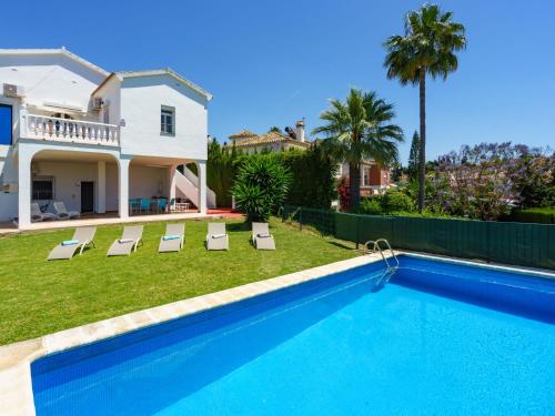 Holiday Home Villa La Paisible by Interhome in La Sierrezuela Holiday Home Villa La Paisible by Interhome in La Sierrezuela