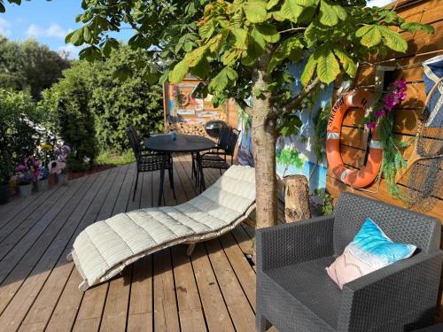 Happy Mermaid Garden Cabin in Aalborg SV Happy Mermaid Garden Cabin in Aalborg SV