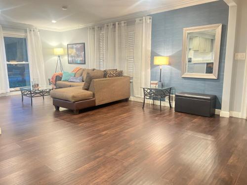 Family Circle in Embry Hills in Embry Hills Family Circle in Embry Hills in Embry Hills