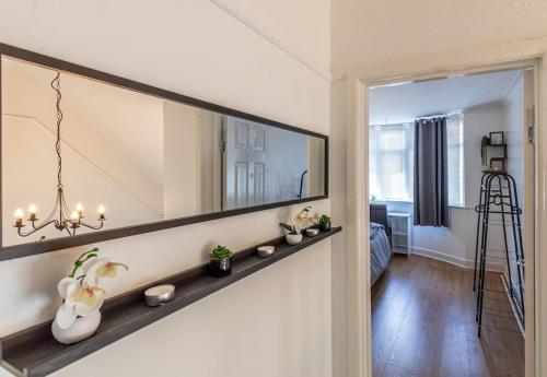 8 Bed Contractor Family Stays Free Private Parking in Peartree 8 Bed Contractor Family Stays Free Private Parking in Peartree