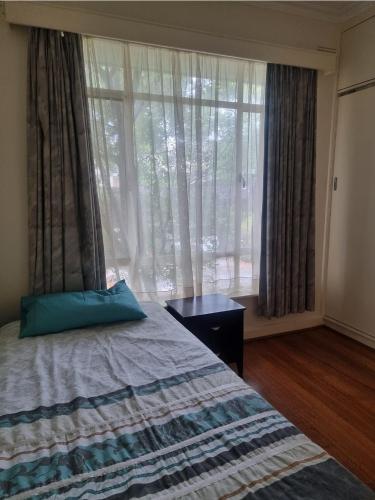 Private and big room with 2 beds Balwyn North in Balwyn North Private and big room with 2 beds Balwyn North in Balwyn North
