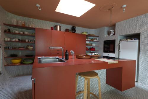 Konyha, Villa Sugulna in Saint Pierre D'Irube Konyha, Villa Sugulna in Saint Pierre D'Irube